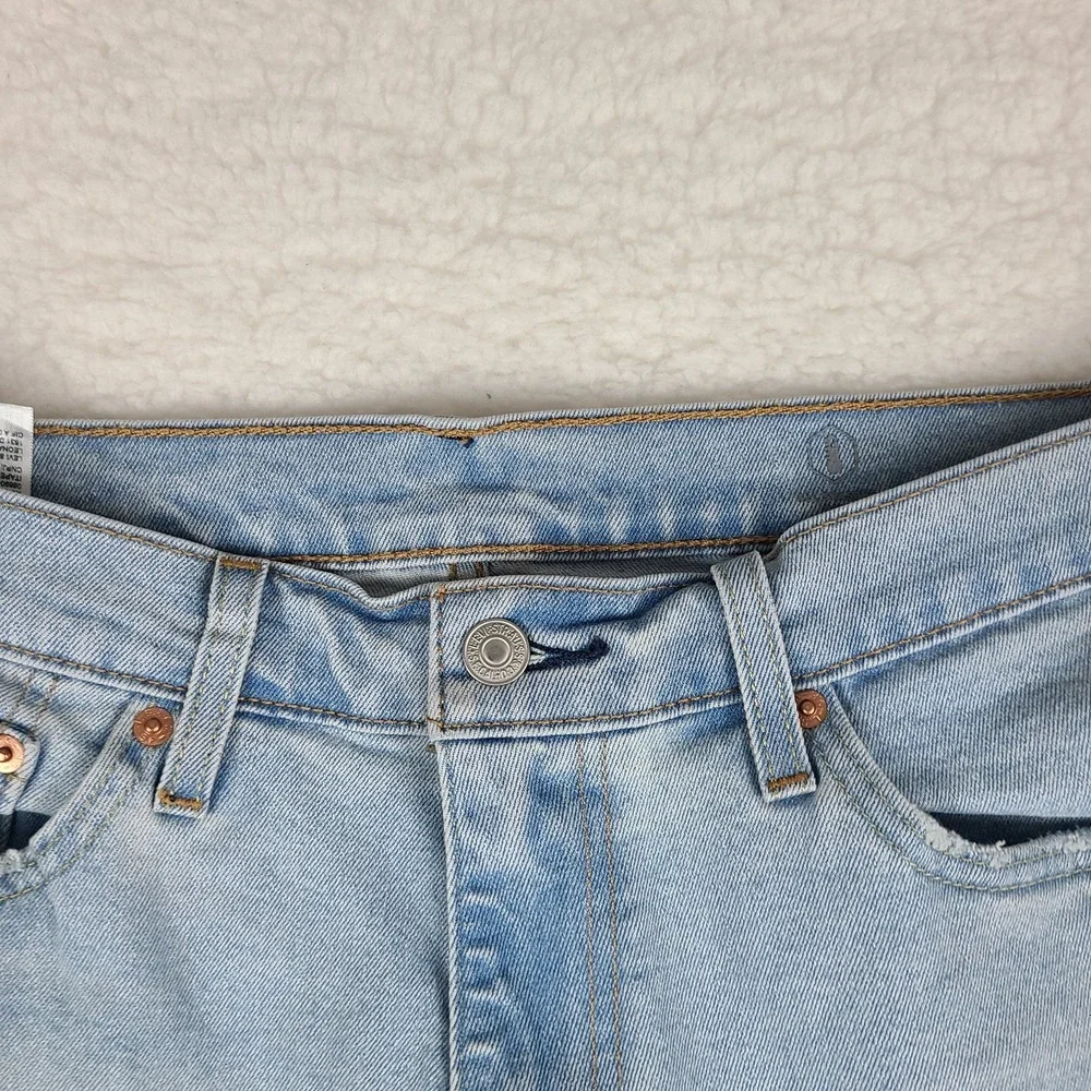 Levi's 541 Jeans Mens 34x34 Blue Athletic Taper Light Wash All Season Tech Denim